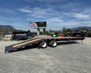 Thumbnail Photo of 2027 Southland 32' Gooseneck Equipment Flat Deck Trailer 38,000lbs w/ 12' Hydraulic Dovetail