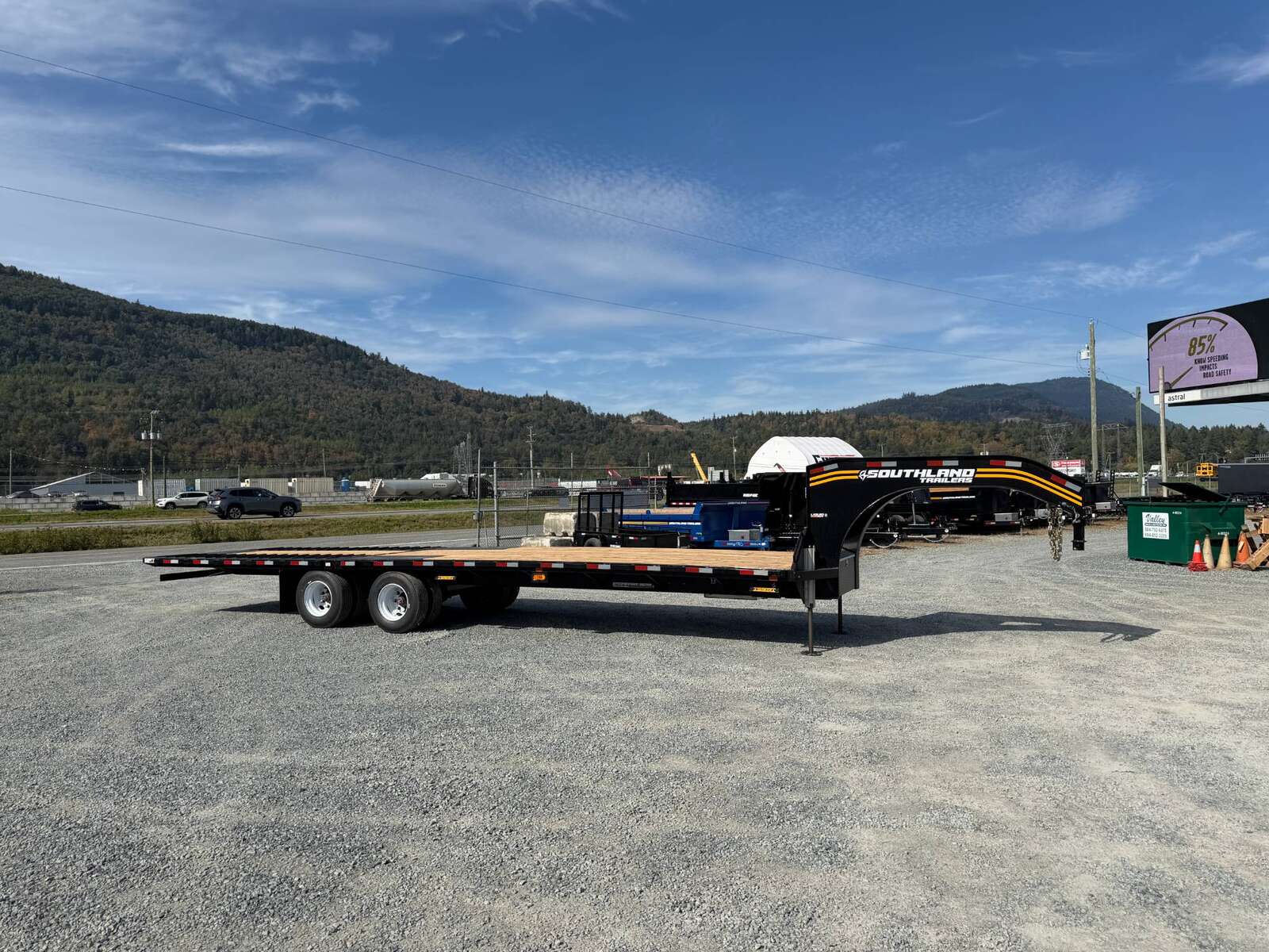 Photo of 2027 Southland 32' Gooseneck Equipment Flat Deck Trailer 38,000lbs w/ 12' Hydraulic Dovetail