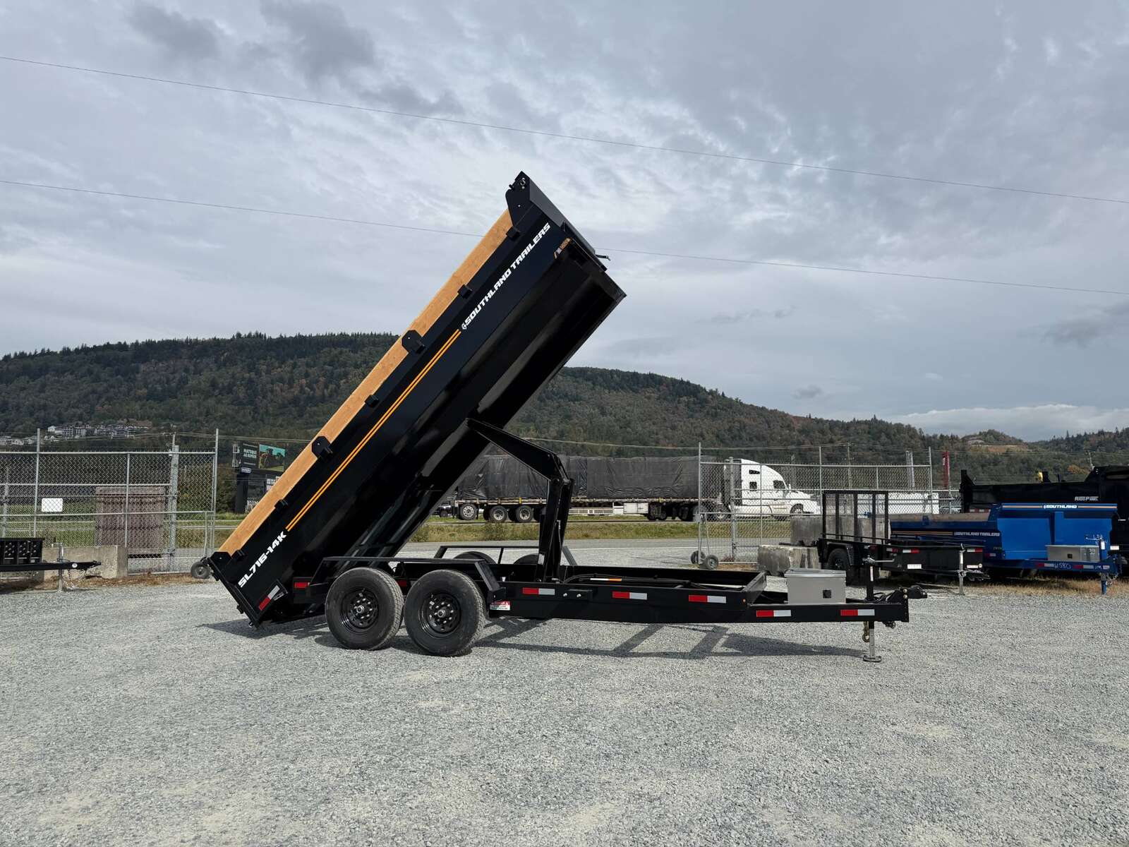Photo of 2027 Southland 7x16 Dump Trailer 15,400lbs GVW with Tarp And Ramps (SL716-14K)