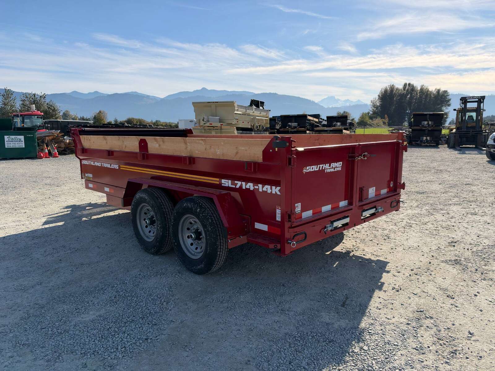 Photo of 2027 Southland 7x14 Dump Trailer 15,400lbs GVW with Tarp And Ramps RED (SL714-14K)