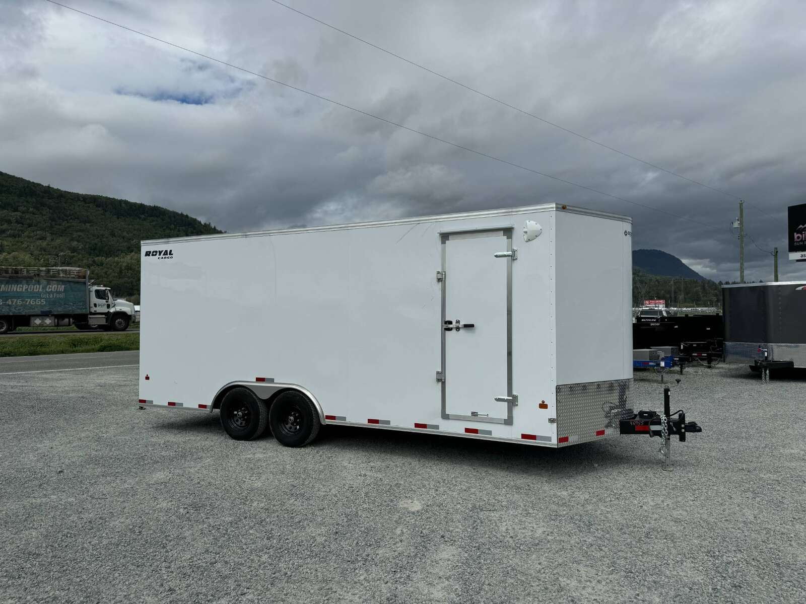 Photo of 2025 Royal Cargo 8.5x20 +V Nose 11,400lb Cargo / Enclosed Trailer Car Hauler Extra Height Ramp Door White