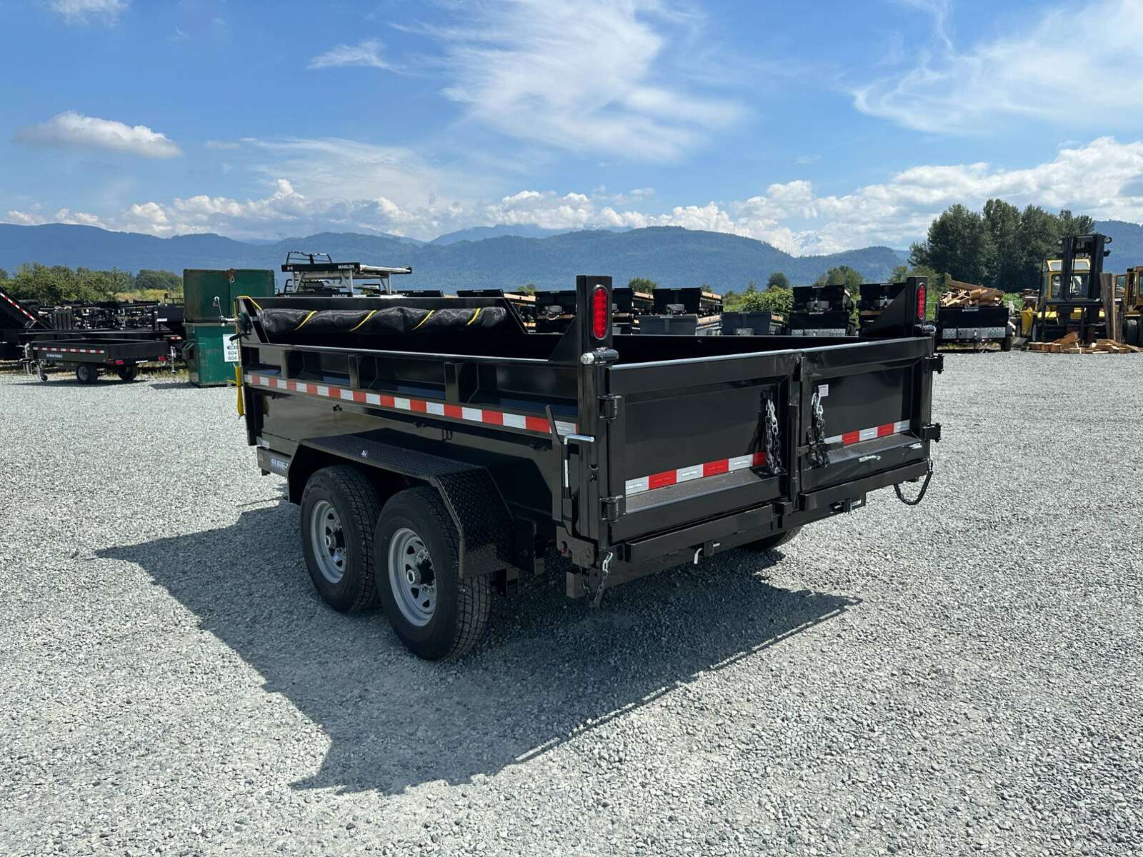 Photo of New SureTrac 7x12 Telescopic Hoist Dump Trailer 14,000lbs GVW w/ Ramps and Tarp