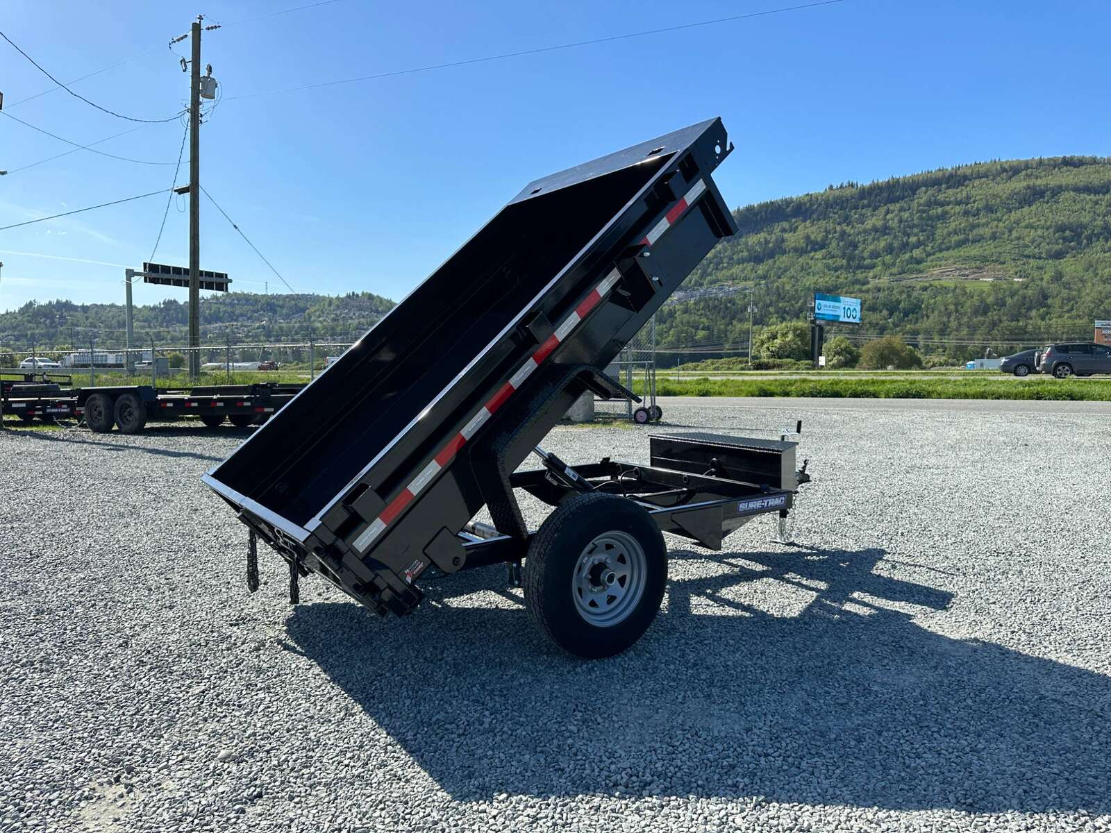 Photo of 2024 Suretrac 5x8 Dump Trailer 5000lb GVW