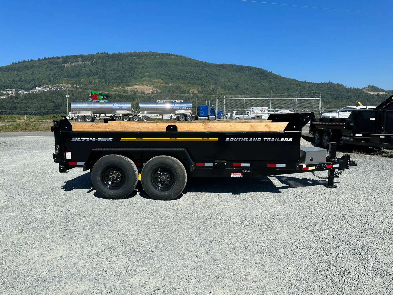 Photo of New Southland Trailers 7x14 Dump Trailer 17,000lbs w/Tarp And Ramps (SL714-16K)