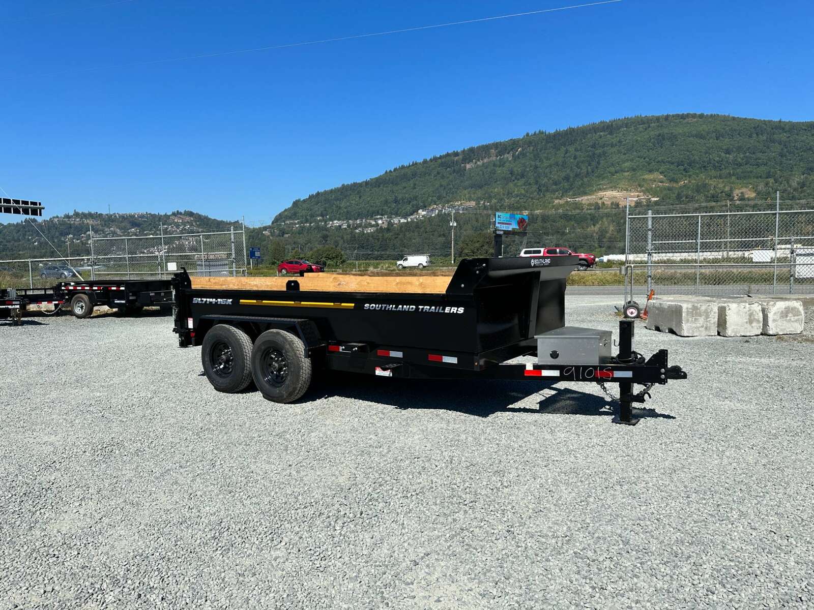 Photo of New Southland Trailers 7x14 Dump Trailer 17,000lbs w/Tarp And Ramps (SL714-16K)