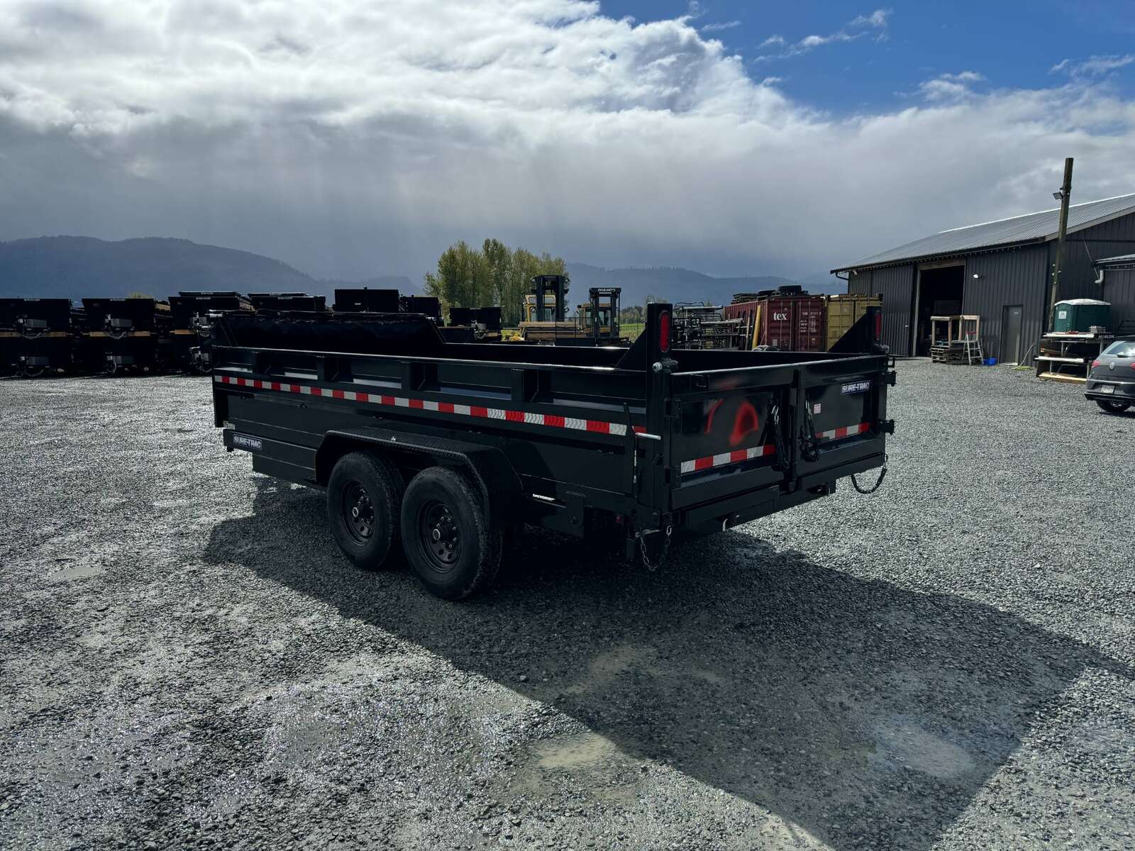 Photo of New Suretrac 7x16 Telescopic Hoist Dump Trailer 14,000lbs GVW w/ Ramps and Tarp