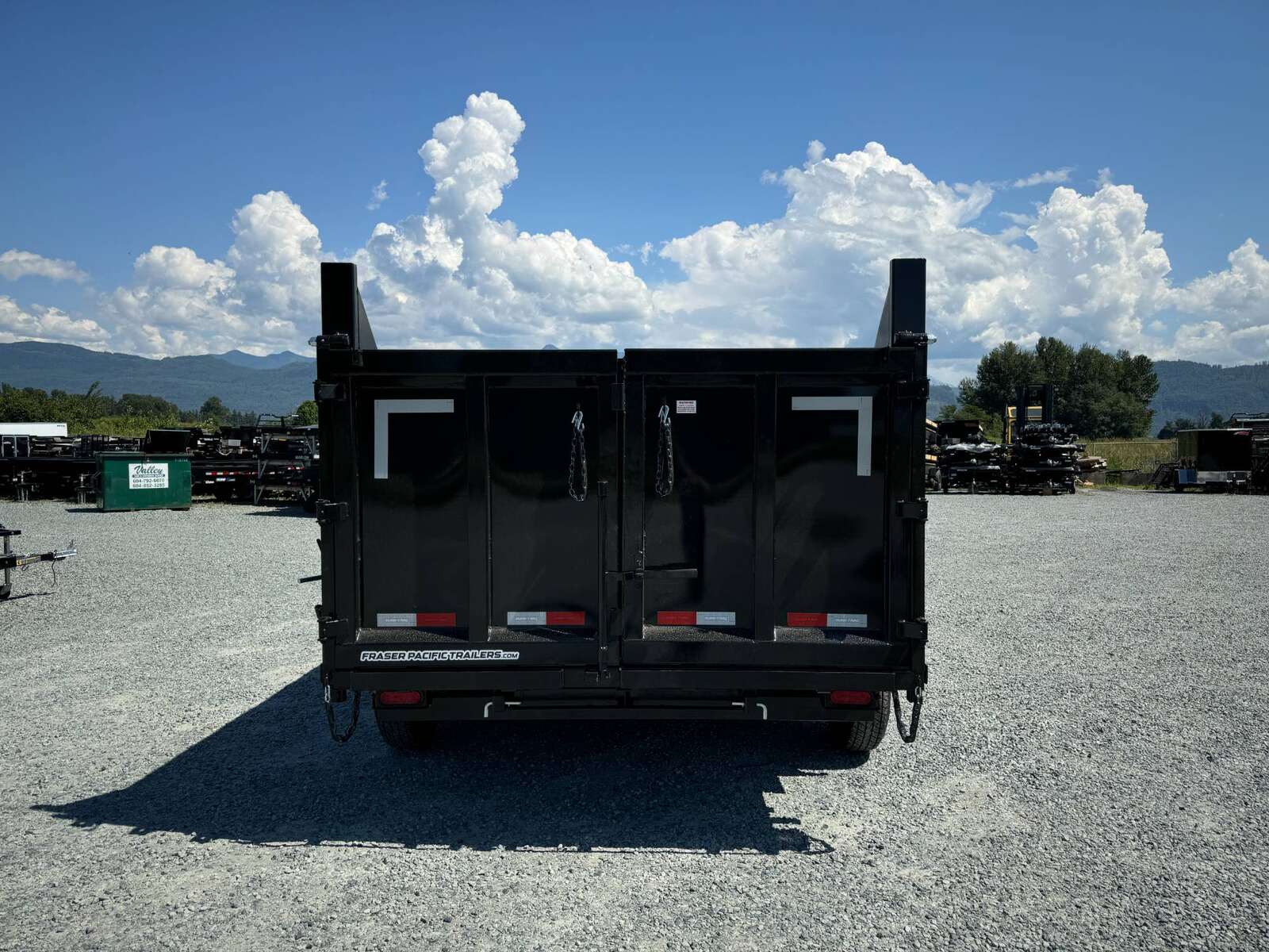 Photo of 2024 Suretrac 7x14 Telescopic High Side Dump Trailer 14,000lb GVW