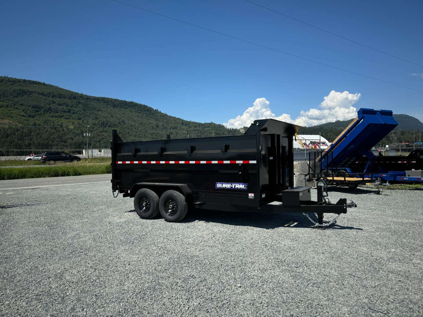 Photo of 2024 Suretrac 7x14 Telescopic High Side Dump Trailer 14,000lb GVW