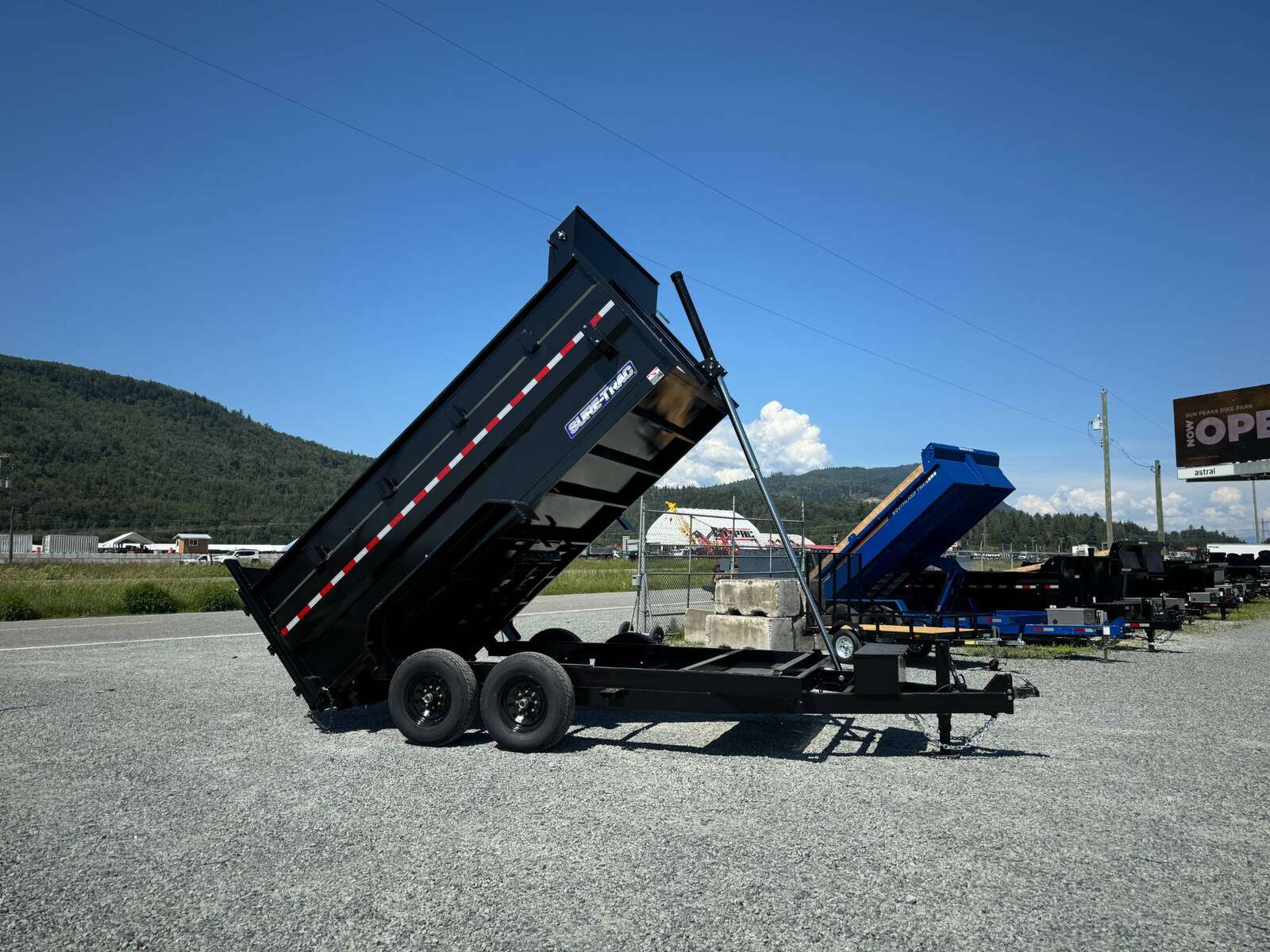 Photo of 2024 Suretrac 7x14 Telescopic High Side Dump Trailer 14,000lb GVW