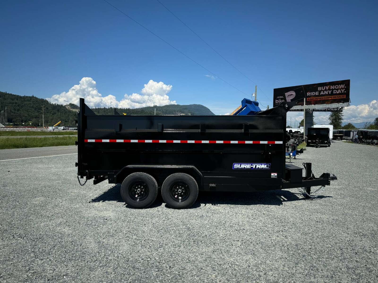 Photo of 2024 Suretrac 7x14 Telescopic High Side Dump Trailer 14,000lb GVW